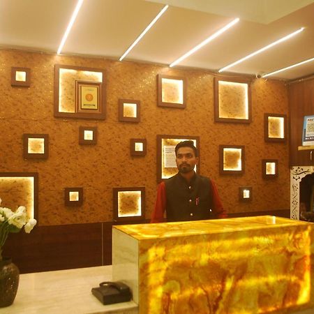 Hotel New Sunder Indore Bagian luar foto