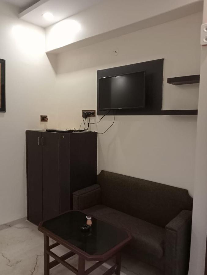 Hotel New Sunder Indore Bagian luar foto