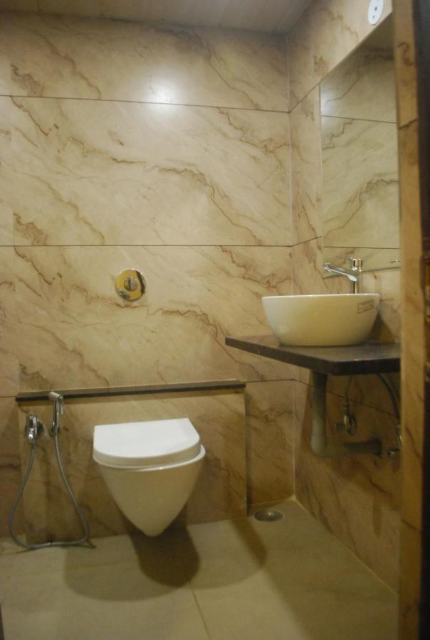 Hotel New Sunder Indore Bagian luar foto